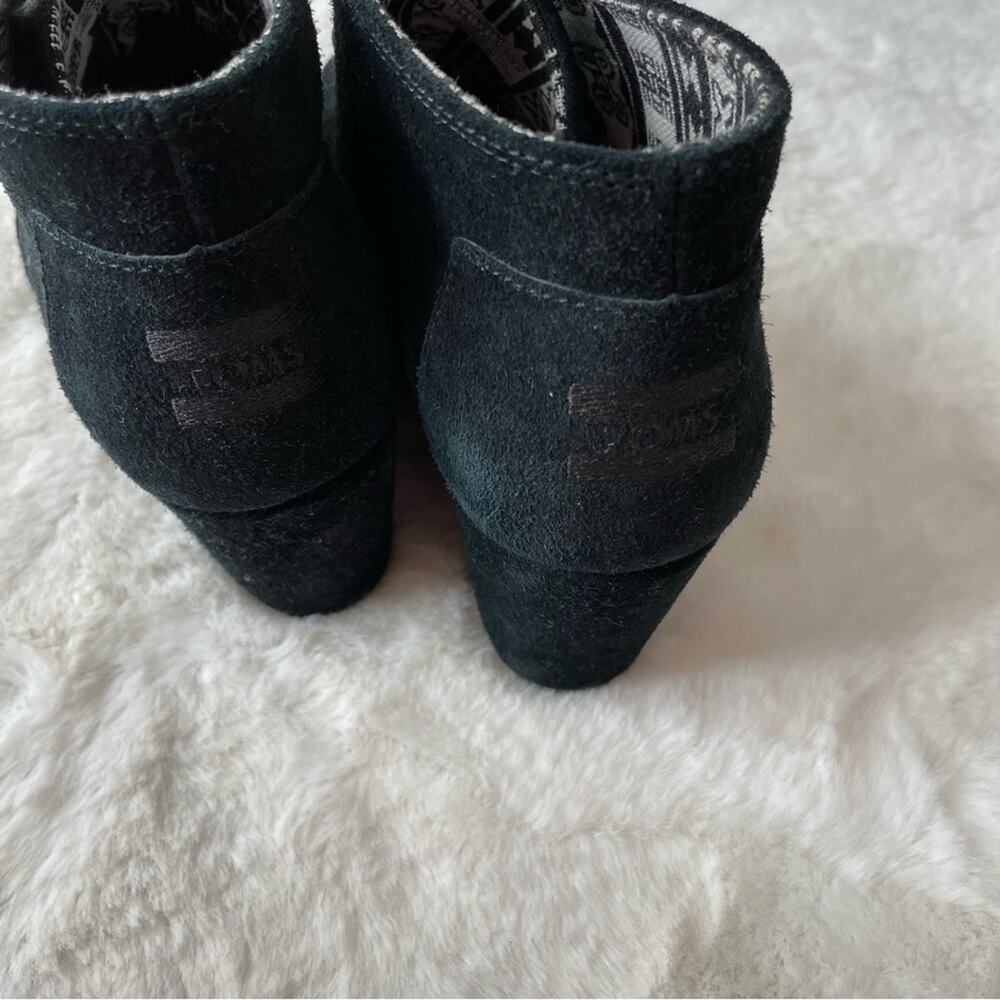 TOMS Suede Lace-Up Wedges Size 9.5 - Picture 3 of 5